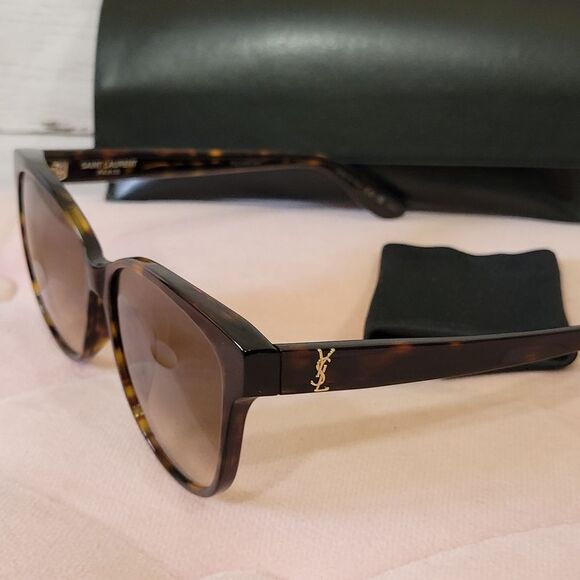 NWOT Yves Saint‎ Laurent Square Sunglasses 58mm Italian Made main image 11